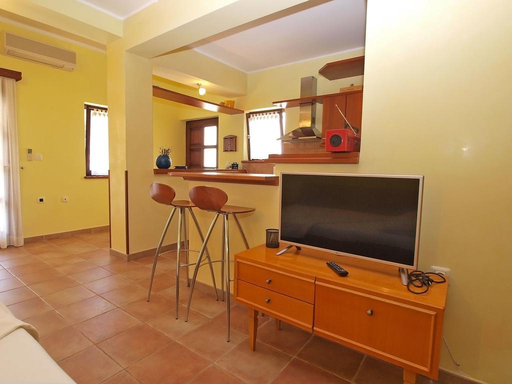 Apartment Puzar 389 Póla Kültér fotó
